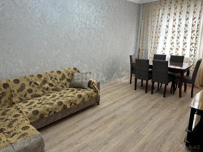 2 otaqlı köhnə tikili - Yeni Günəşli q. - 60 m² (1)