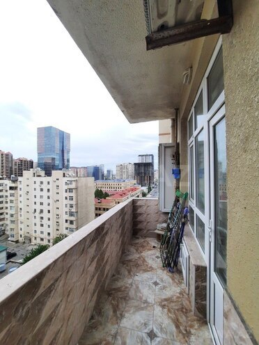 3-комн. новостройка - м. Шах Исмаил Хатаи - 120 м² (16)
