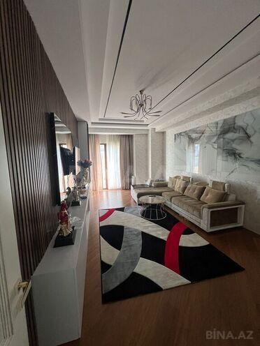 3 otaqlı yeni tikili - Elmlər Akademiyası m. - 135 m² (1)