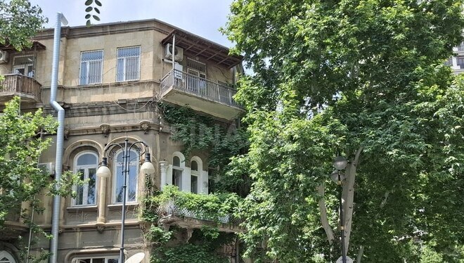 2-комн. вторичка - м. Сахил - 75 м² (15)
