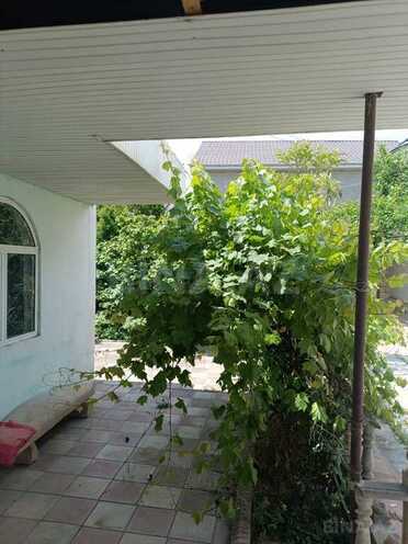 8 otaqlı həyət evi/bağ evi - Xaçmaz - 210 m² (11)