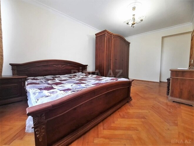 3-комн. вторичка - м. 28 мая - 100 м² (24)
