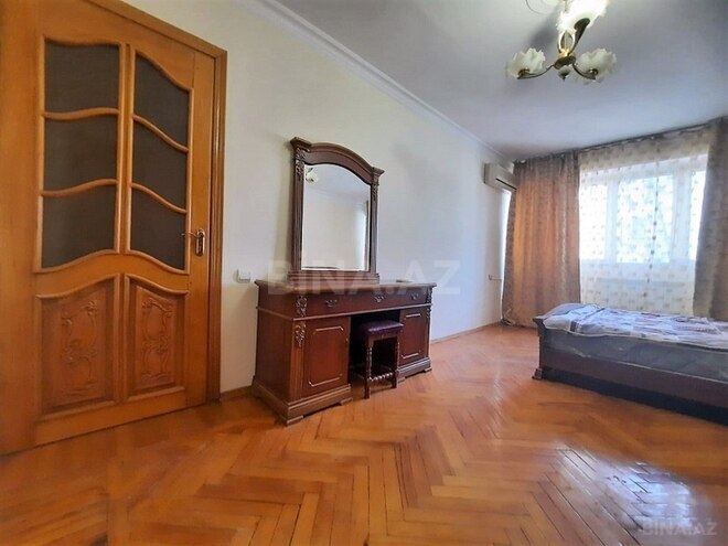 3-комн. вторичка - м. 28 мая - 100 м² (11)