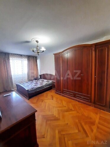 3-комн. вторичка - м. 28 мая - 100 м² (23)