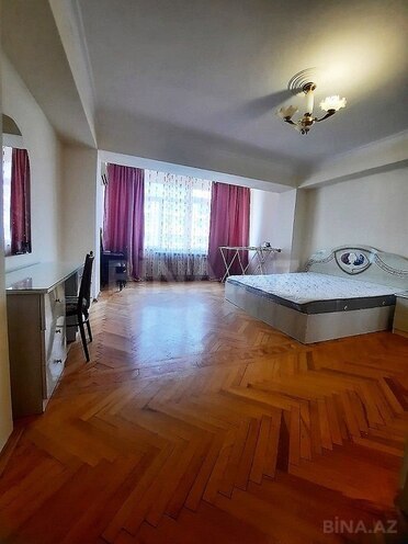 3-комн. вторичка - м. 28 мая - 100 м² (15)