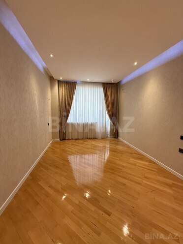 Продаётся 3-комн. новостройка 130 м², м. Элмляр Академиясы, photo 5 from 13