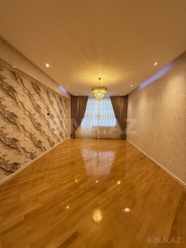 Продаётся 3-комн. новостройка 130 м², м. Элмляр Академиясы, photo 1 from 13