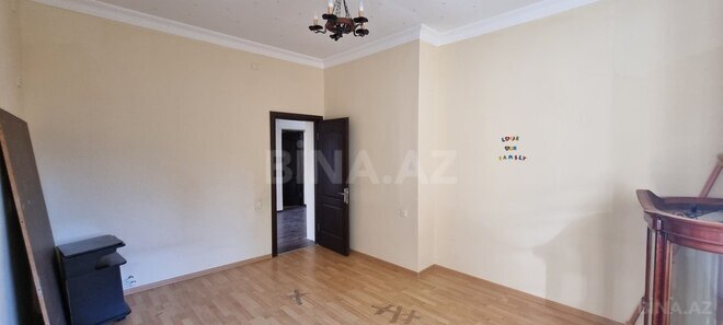 8-комн. дом/дача - пос. Шувеляны - 368 м² (13)