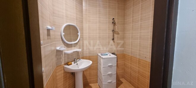 8-комн. дом/дача - пос. Шувеляны - 368 м² (15)
