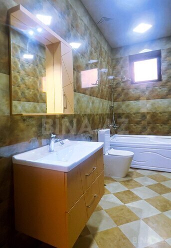 10-комн. дом/дача - пос. Шувеляны - 900 м² (18)