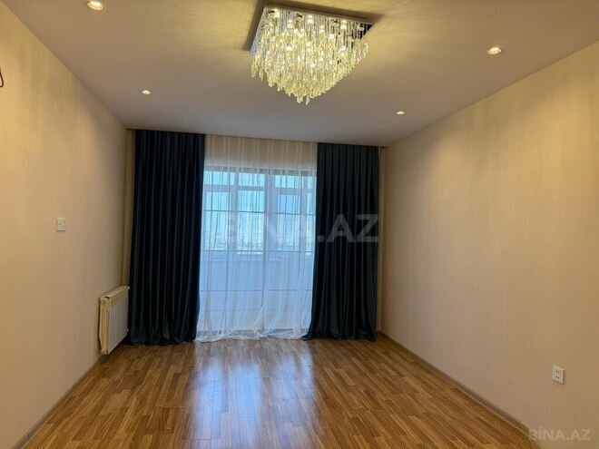 2-комн. новостройка - м. 8 ноября - 70 м² (2)