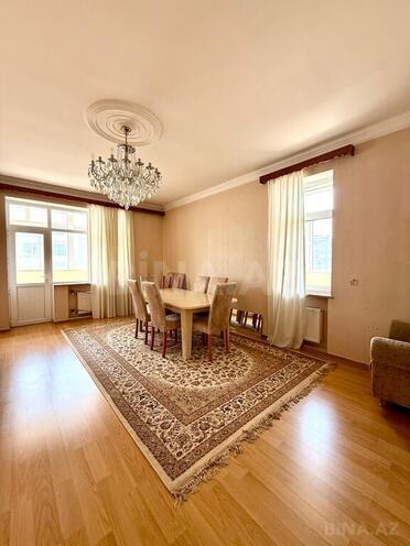 3 otaqlı yeni tikili - 20 Yanvar m. - 145 m² (1)
