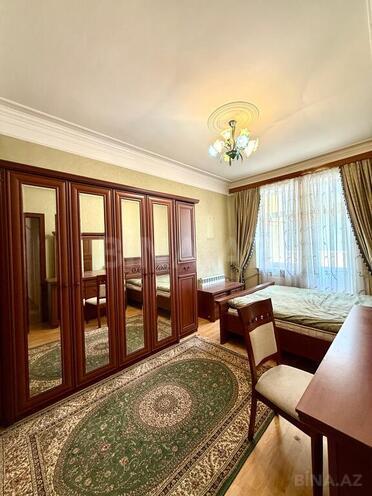3 otaqlı yeni tikili - 20 Yanvar m. - 145 m² (10)