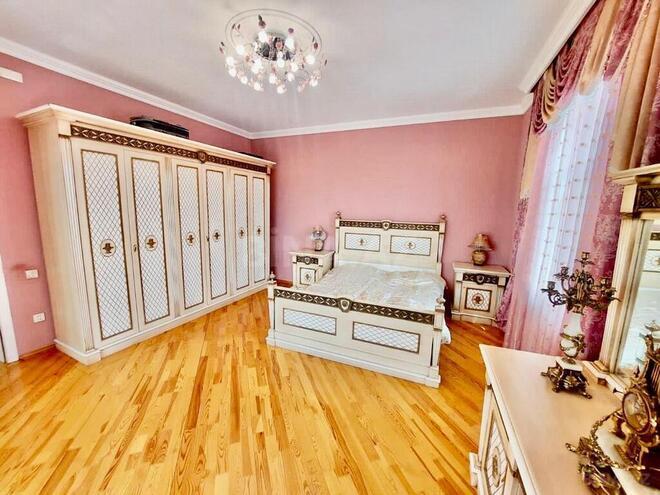 10 otaqlı həyət evi/bağ evi - Novxanı q. - 500 m² (11)