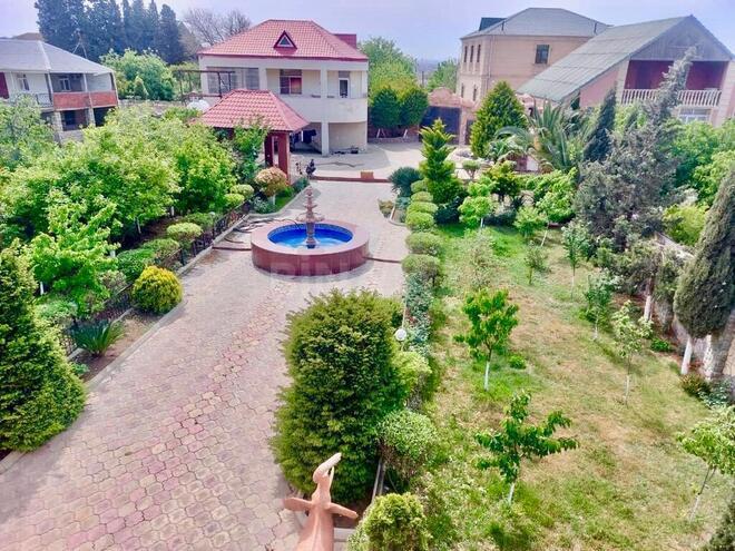 10 otaqlı həyət evi/bağ evi - Novxanı q. - 500 m² (2)