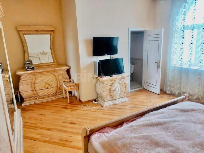 10 otaqlı həyət evi/bağ evi - Novxanı q. - 500 m² (17)