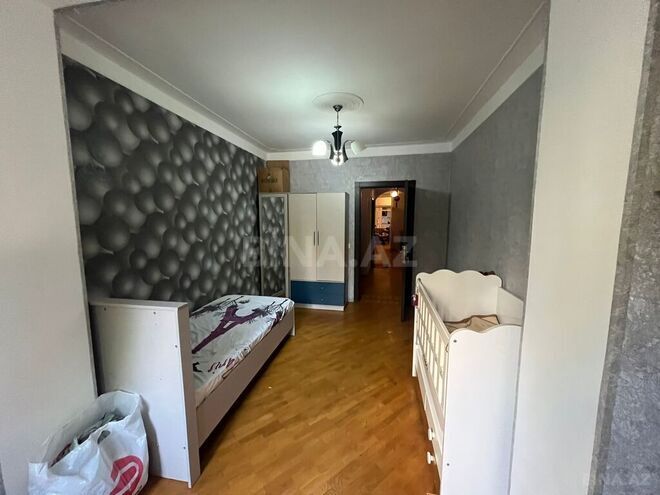 4-комн. вторичка - м. 8 ноября - 130 м² (9)