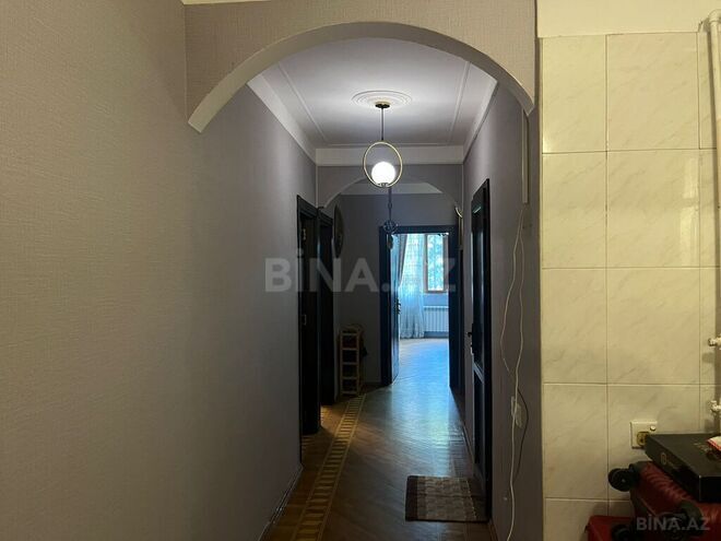 4-комн. вторичка - м. 8 ноября - 130 м² (4)