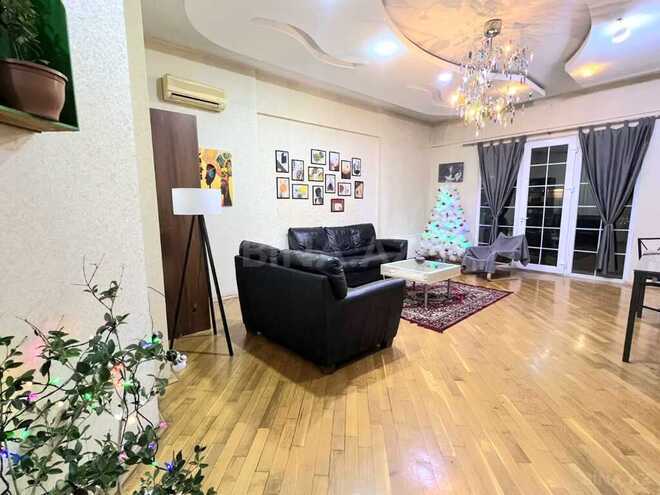 3-комн. новостройка - м. 28 мая - 150 м² (4)