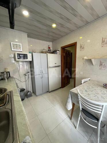 3 otaqlı köhnə tikili - İnşaatçılar m. - 86 m² (15)