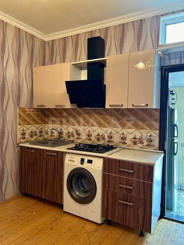 6 otaqlı həyət evi/bağ evi - Badamdar q. - 200 m² (9)