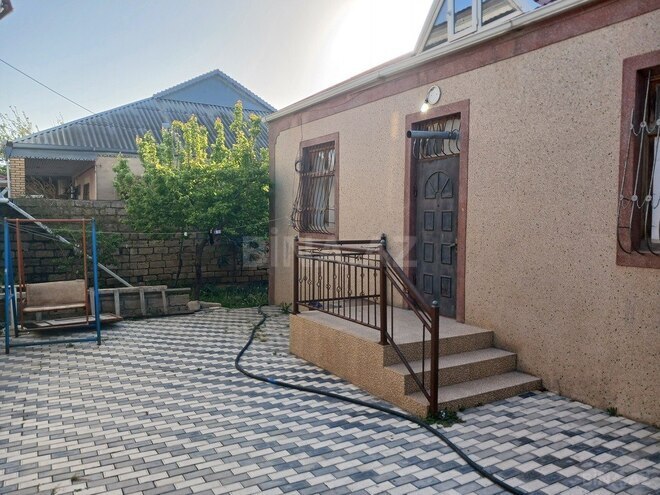 3 otaqlı həyət evi/bağ evi - Zığ q. - 100 m² (21)