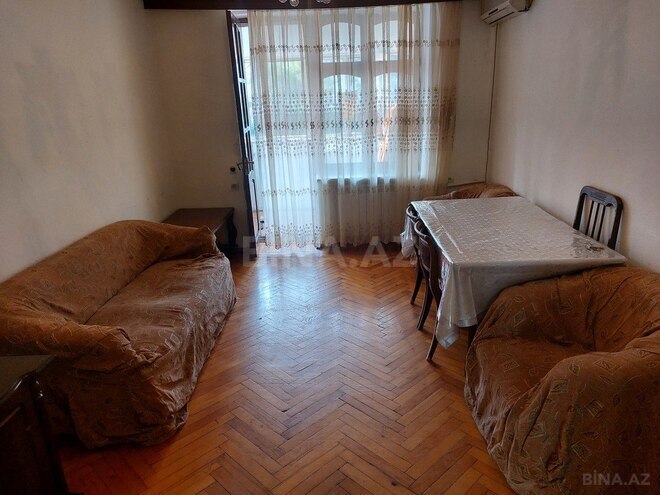 2 otaqlı köhnə tikili - 28 May m. - 50 m² (2)