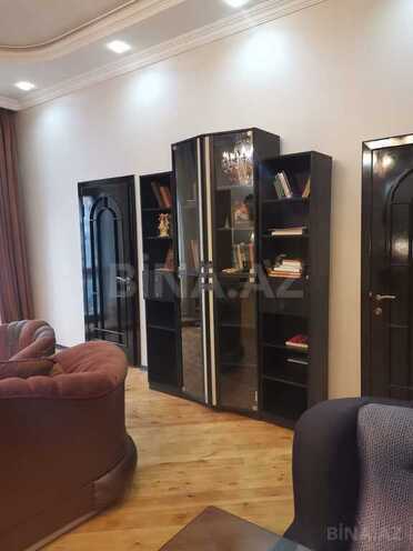 1-комн. новостройка - м. 28 мая - 40 м² (2)