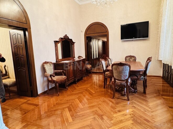2-комн. вторичка - м. 28 мая - 80 м² (2)