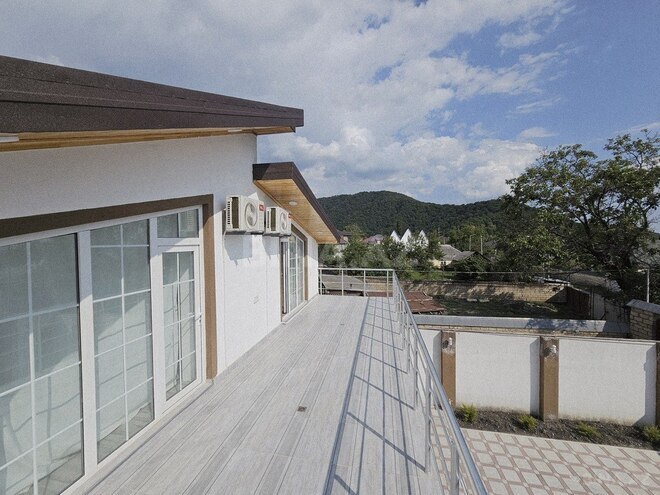 4 otaqlı həyət evi/bağ evi - Qəbələ - 120 m² (23)