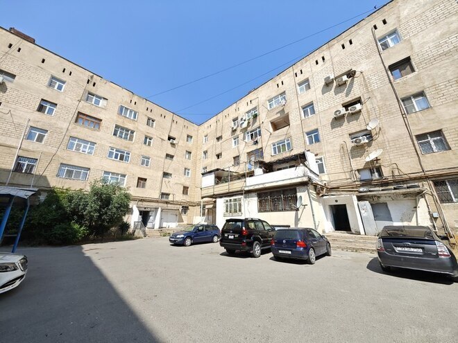 2 otaqlı köhnə tikili - Bakıxanov q. - 60 m² (1)