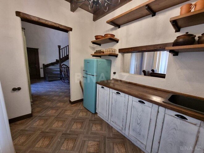 6 otaqlı həyət evi/bağ evi - Şamaxı - 240 m² (20)