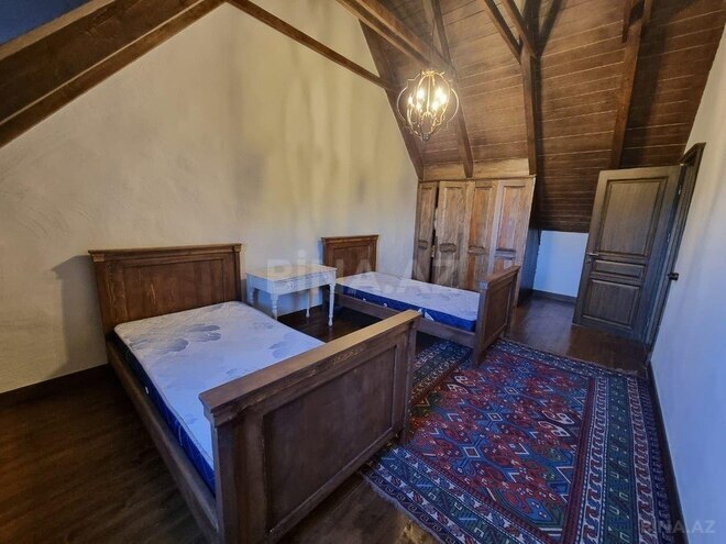 6 otaqlı həyət evi/bağ evi - Şamaxı - 240 m² (23)