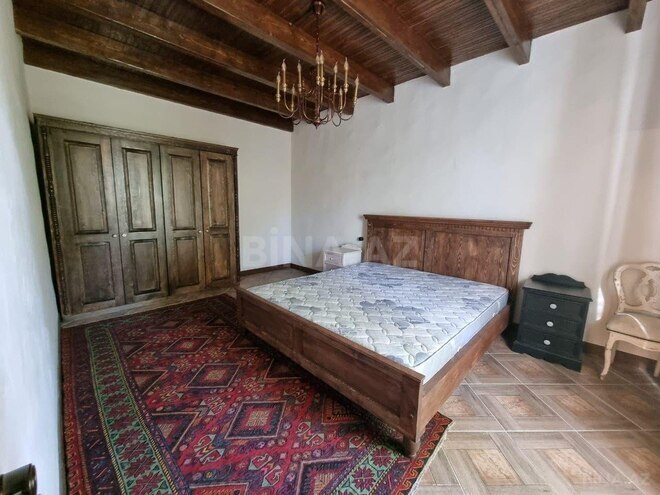 6 otaqlı həyət evi/bağ evi - Şamaxı - 240 m² (22)