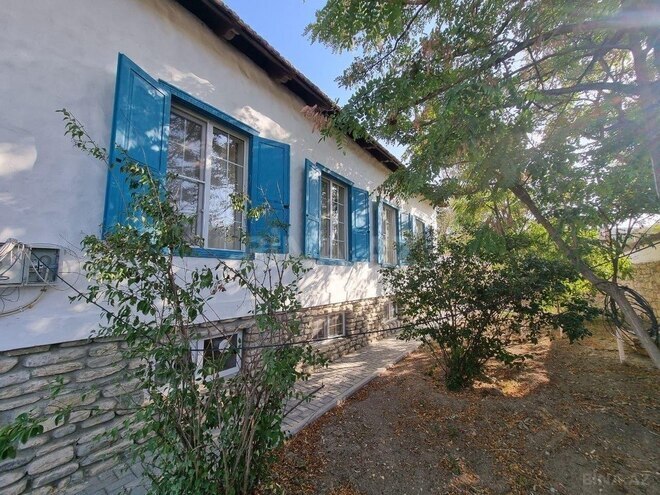 6 otaqlı həyət evi/bağ evi - Şamaxı - 240 m² (2)
