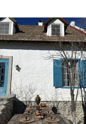 6 otaqlı həyət evi/bağ evi - Şamaxı - 240 m² (5)