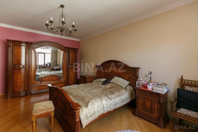 8 otaqlı həyət evi/bağ evi - Gənclik m. - 630 m² (12)