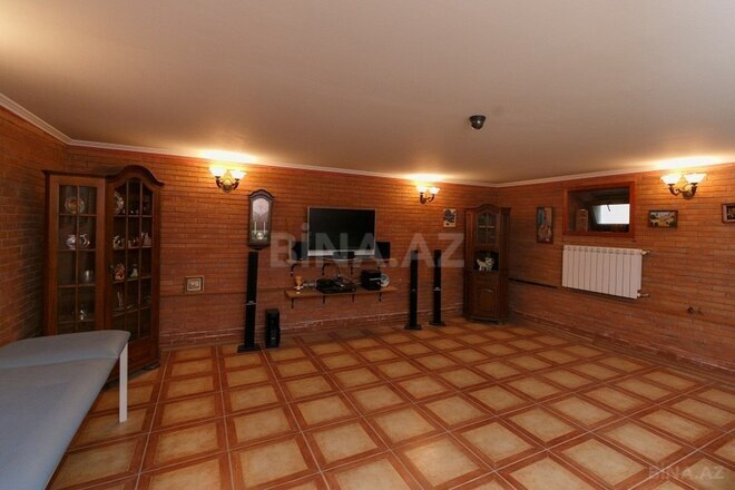 8 otaqlı həyət evi/bağ evi - Gənclik m. - 630 m² (26)