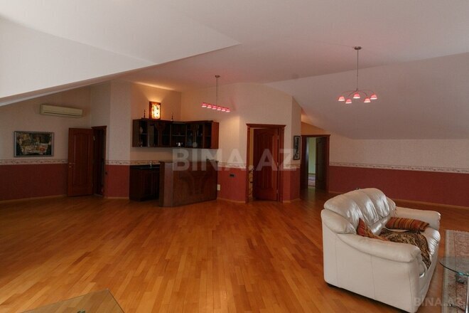 8 otaqlı həyət evi/bağ evi - Gənclik m. - 630 m² (21)