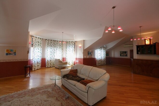8 otaqlı həyət evi/bağ evi - Gənclik m. - 630 m² (20)