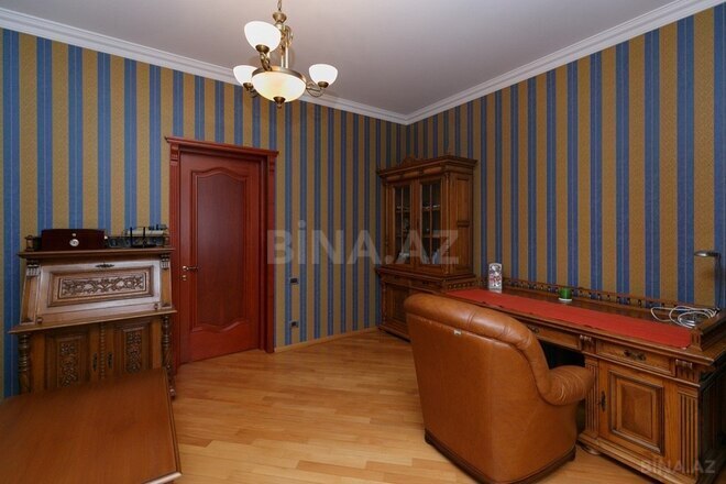 8 otaqlı həyət evi/bağ evi - Gənclik m. - 630 m² (15)