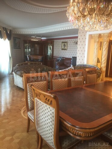 Сдаётся 4-комн. новостройка 225 м², м. Низами, photo 8 from 27