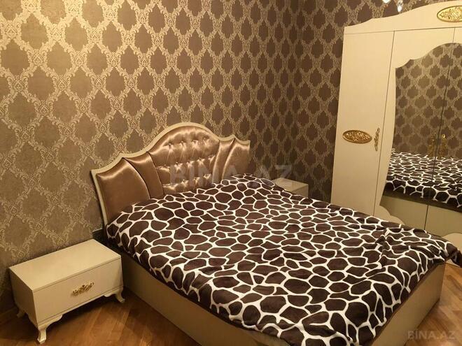 4-комн. новостройка - м. 8 ноября - 145 м² (17)