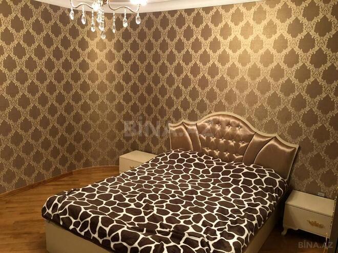 4-комн. новостройка - м. 8 ноября - 145 м² (1)