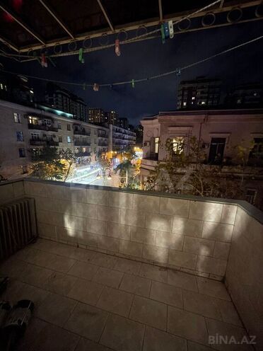 2 otaqlı köhnə tikili - 28 May m. - 70 m² (17)