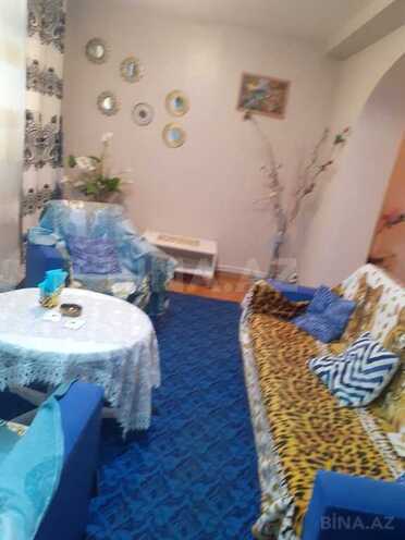 3 otaqlı köhnə tikili - İnşaatçılar m. - 75 m² (2)