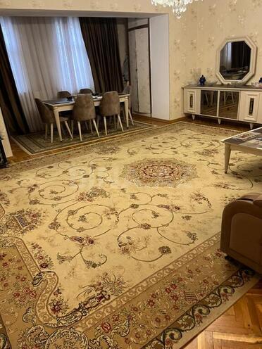 3 otaqlı köhnə tikili - Nəsimi r. - 105 m² (1)
