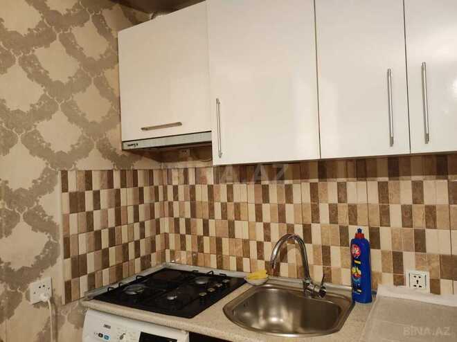 2 otaqlı köhnə tikili - İnşaatçılar m. - 50 m² (10)