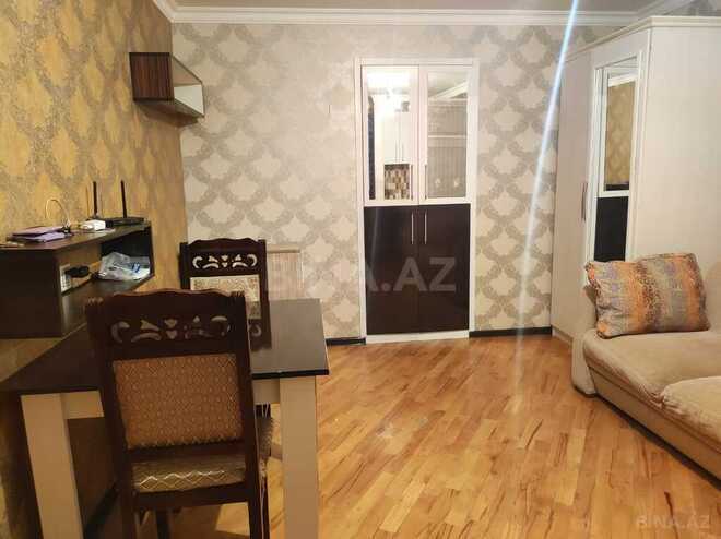 2 otaqlı köhnə tikili - İnşaatçılar m. - 50 m² (9)