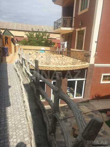 7 otaqlı həyət evi/bağ evi - Əmircan q. - 500 m² (3)